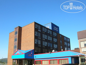 Фотографии отеля  Howard Johnson Hotel Campbellton 2*