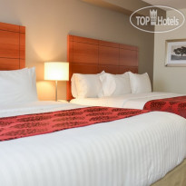 Best Western Thompson Hotel & Suites 