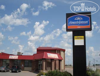 Фотографии отеля  Howard Johnson Inn Yorkton SK 2*