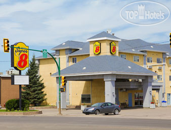 Фотографии отеля  Super 8 Saskatoon 2*