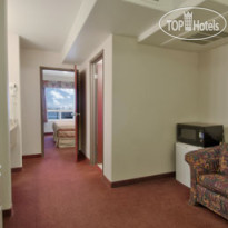 Super 8 Yellowknife 
