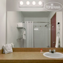 Super 8 Yellowknife 