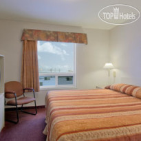 Super 8 Yellowknife 