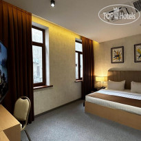 King Plaza Hotel 