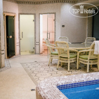 Monday Royal Apart Hotel 
