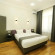 Parklane Hotel 