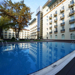 LOTTE City Tashkent Palace 4*