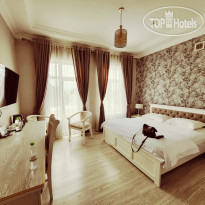 Izumrud Palace Hotel 