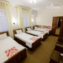 Caravan Hotel 
