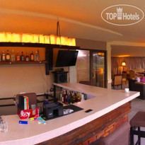 GT Tbilisi Hotel Бар