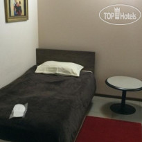 Empire Hotel 