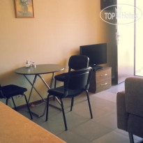 Empire Hotel