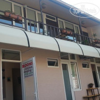 Empire Hotel