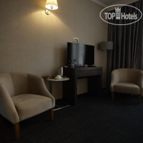 Redline Hotel