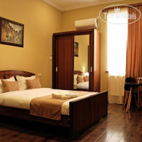 Sisno Hotel 
