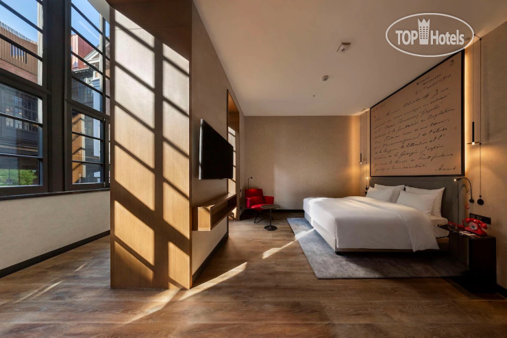 Radisson RED Tbilisi