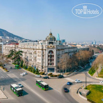 Zorba & Bond Boutique Hotel on the 8TH 