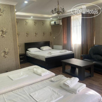 Mariana Hotel 