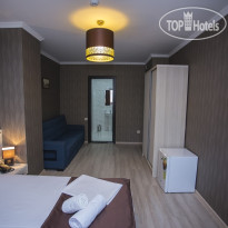 Hotel&Cafe Batus Double room