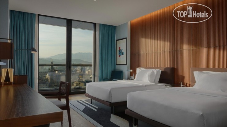 Фотографии отеля  Le Meridien Batumi 5*