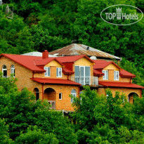 Zandarashvili Guest House 