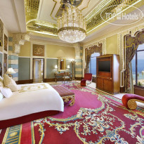 Qasr Al Sharq A Waldorf Astoria Hotel 