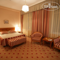 Grand Hotel Tien-Shan 