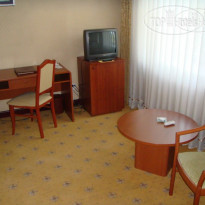 City Hotel Tien Shan 