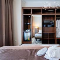 Holiday Inn Aktau - City Centre tophotels