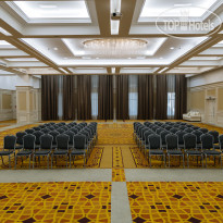 Holiday Inn Aktau - City Centre