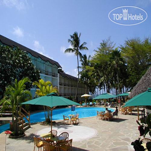 Фотографии отеля  Travellers Beach Hotel & Club 4*