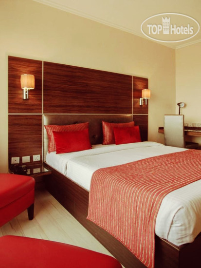 Cloud Hotel & Suites