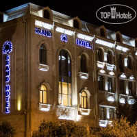 Grand Hotel Baku 4*