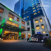 Holiday Inn Baku 4*