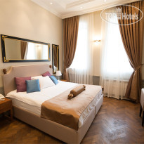 Seven Rooms Boutique Hotel 