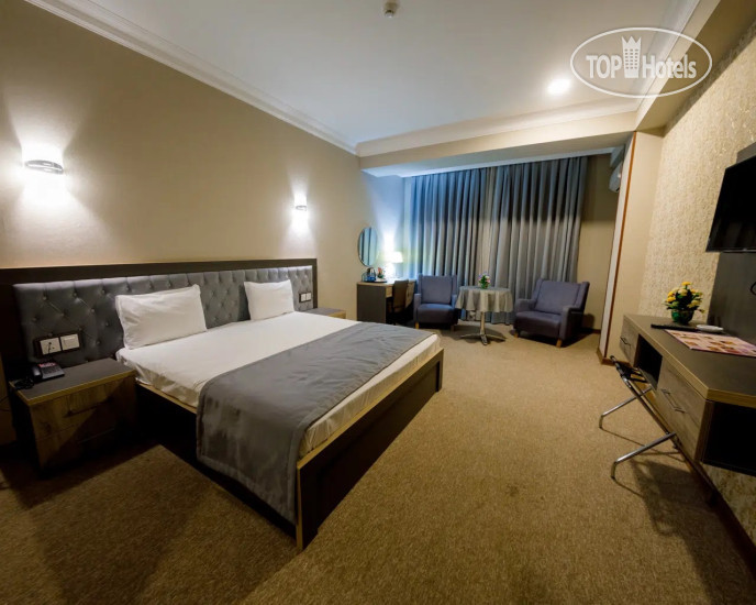 Новые добавленные фото туристов Royal Sapphire Hotel 4*