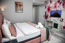 Essam Deluxe Hotel 4*