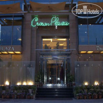 Crown Plaza 