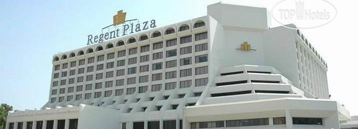 Фотографии отеля  Regent Plaza Hotel & Convention Centre 4*