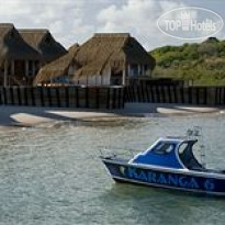 Dugong Beach Lodge 