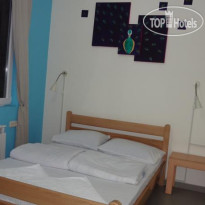 Envoy Hostel & Tours 