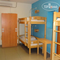 Envoy Hostel & Tours 