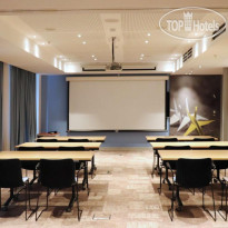 Ibis Yerevan Center