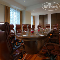 Tsaghkadzor Marriott Hottel Board room