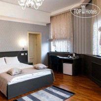 MARIINSKY HOTEL 