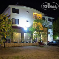 Viktoria Hotel  