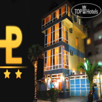 Pik Loti Hotel  