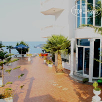 Visad Hotel  