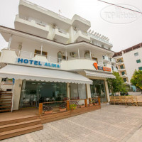 Alina Hotel  3*