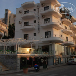 Strora Hotel 4*